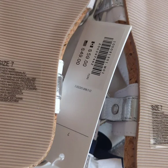 NWT Janie and Jack White and Silver Sandals - Picture 5 of 5